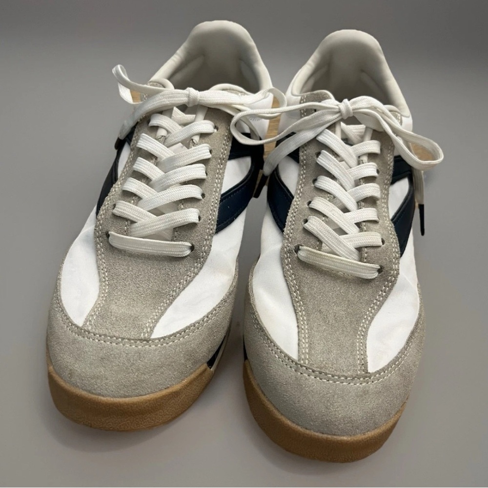Tretorn Kristine White/Navy Sneakers – Women’s 8.5, Excellent Condition - Picture 3 of 8